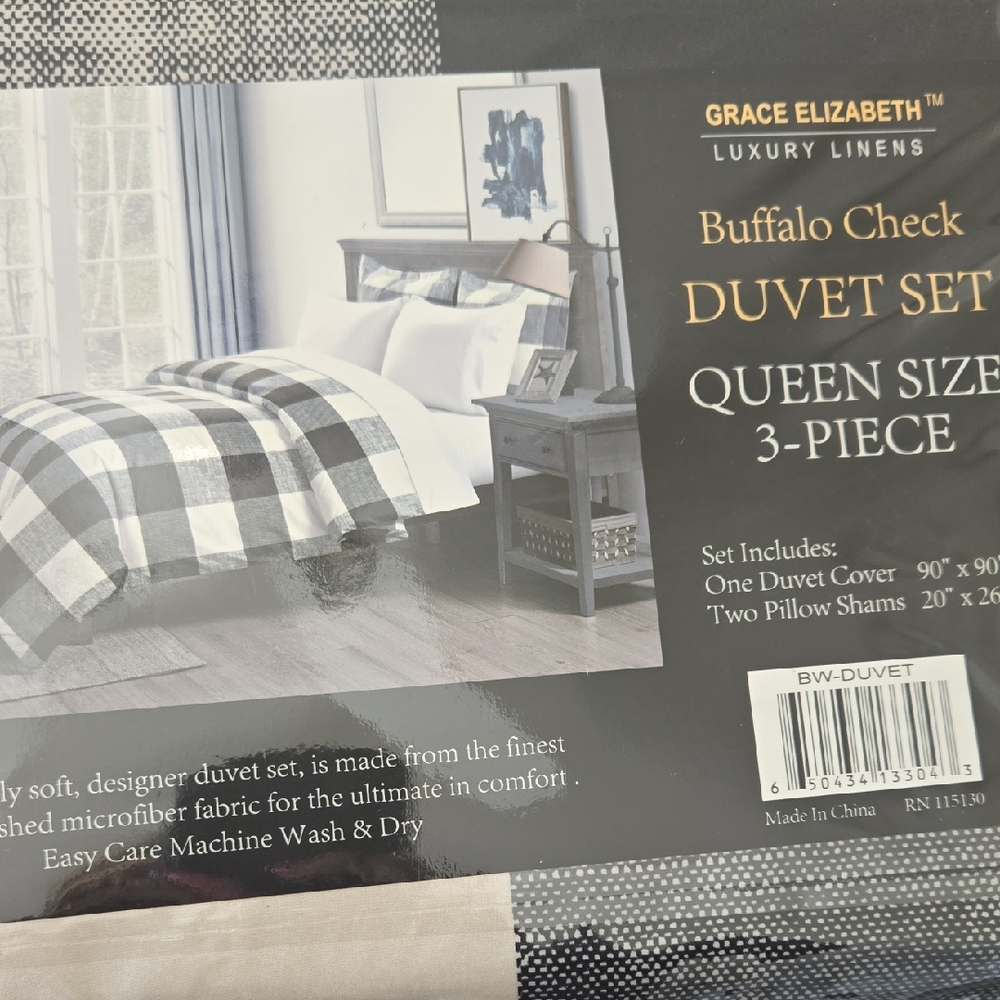 Buffalo Check Queen Duvet Set in Black & Tan